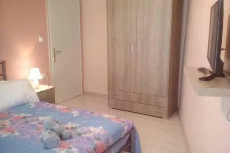 Beautiful Apartment In The Heart Of The City Corfu  Экстерьер фото