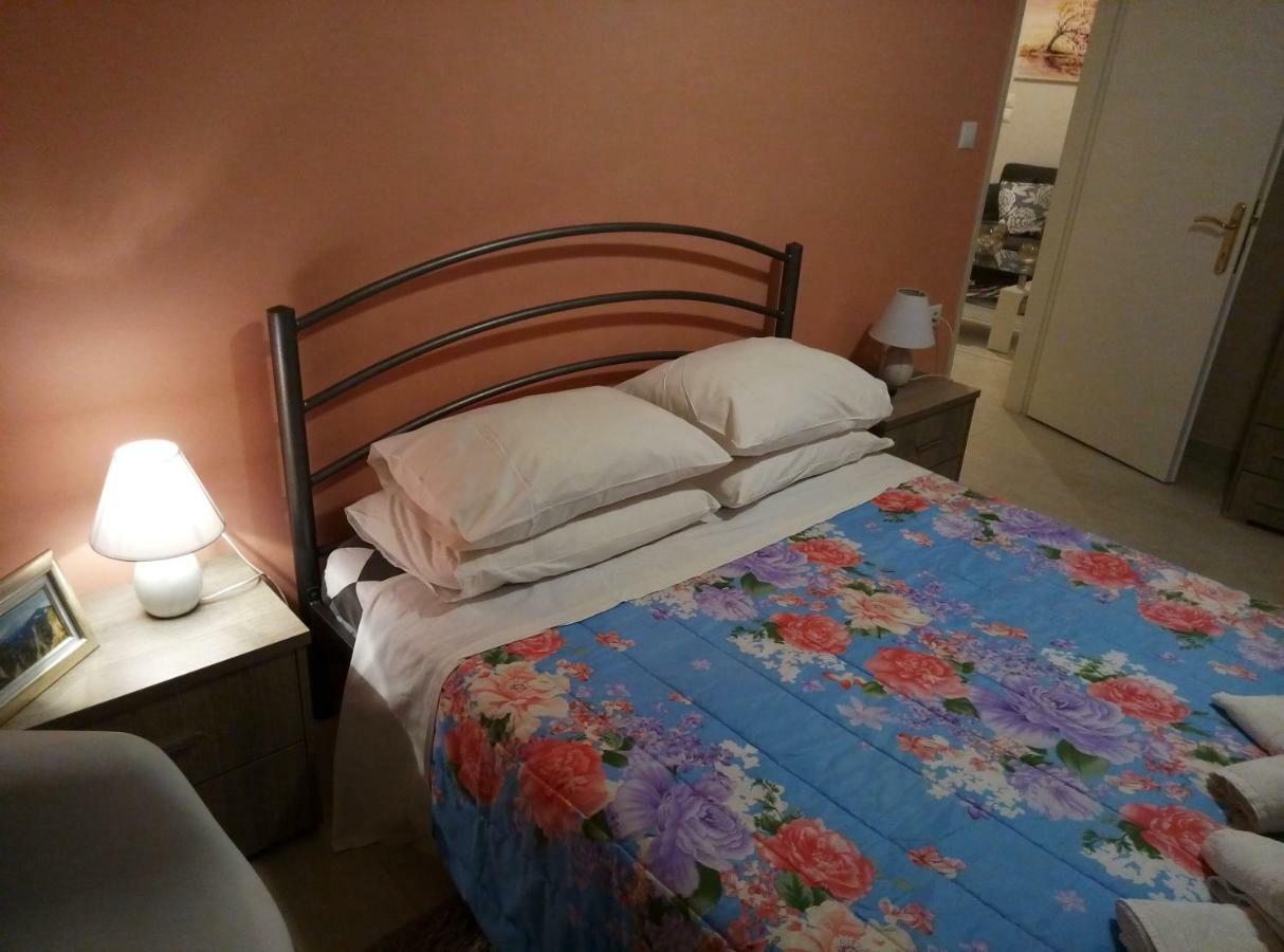 Beautiful Apartment In The Heart Of The City Corfu  Экстерьер фото